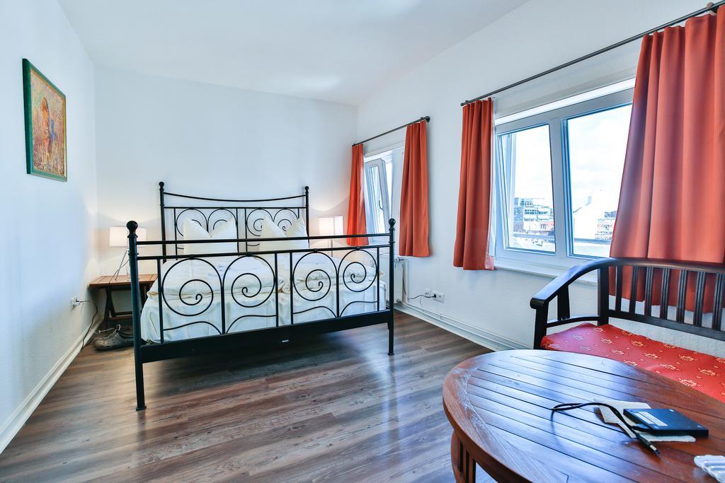 Riverside Apartments Любек Экстерьер фото