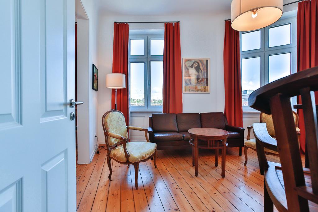 Riverside Apartments Любек Экстерьер фото