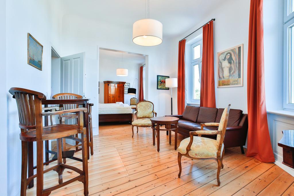 Riverside Apartments Любек Экстерьер фото